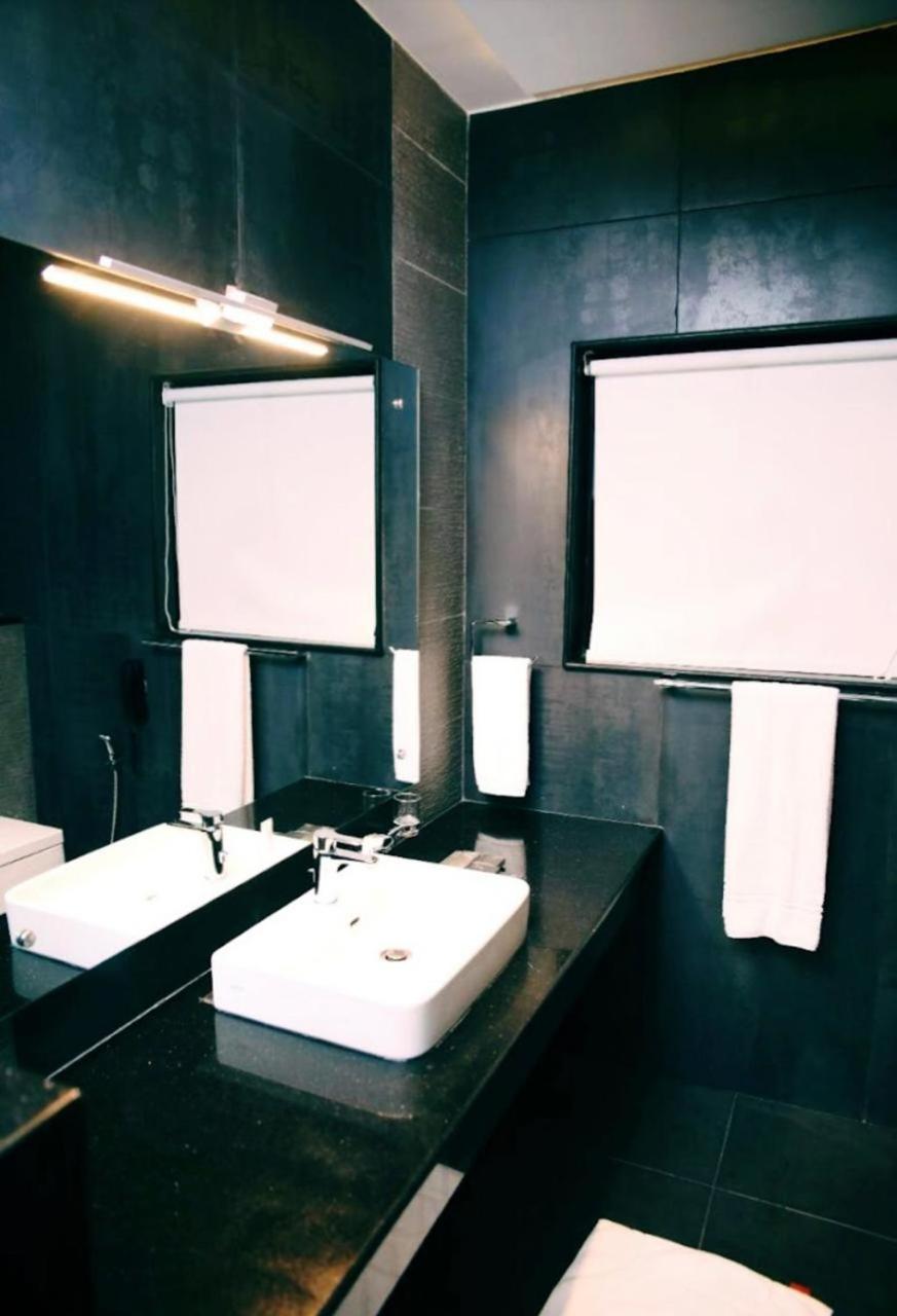Grand Ittehad Boutique Hotel 拉合尔 外观 照片